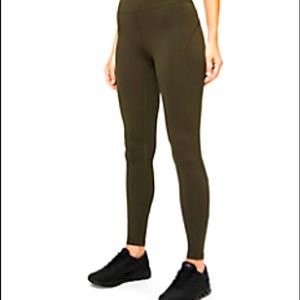 Lululemon In movement tight 28” - Dark Olive
